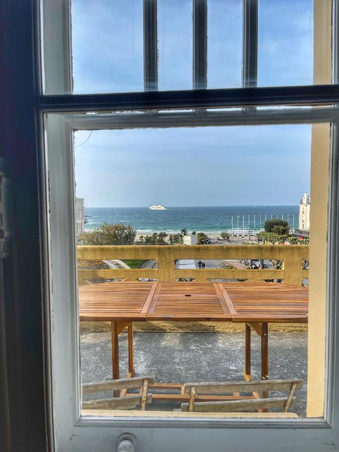 2 Pieces Terrasse Vue Mer Dinard Exterior photo